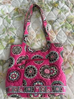 Vera Bradley Quilted Tote Bag in Retired Cupcakes Pink Pattern Preppy Y2K